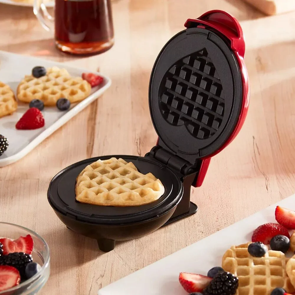 Heart shaped Dash Waffle maker new